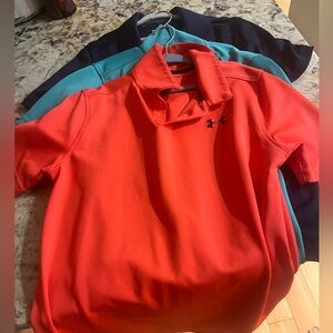 Lot of Under Armour Polos and Shorts Sz M